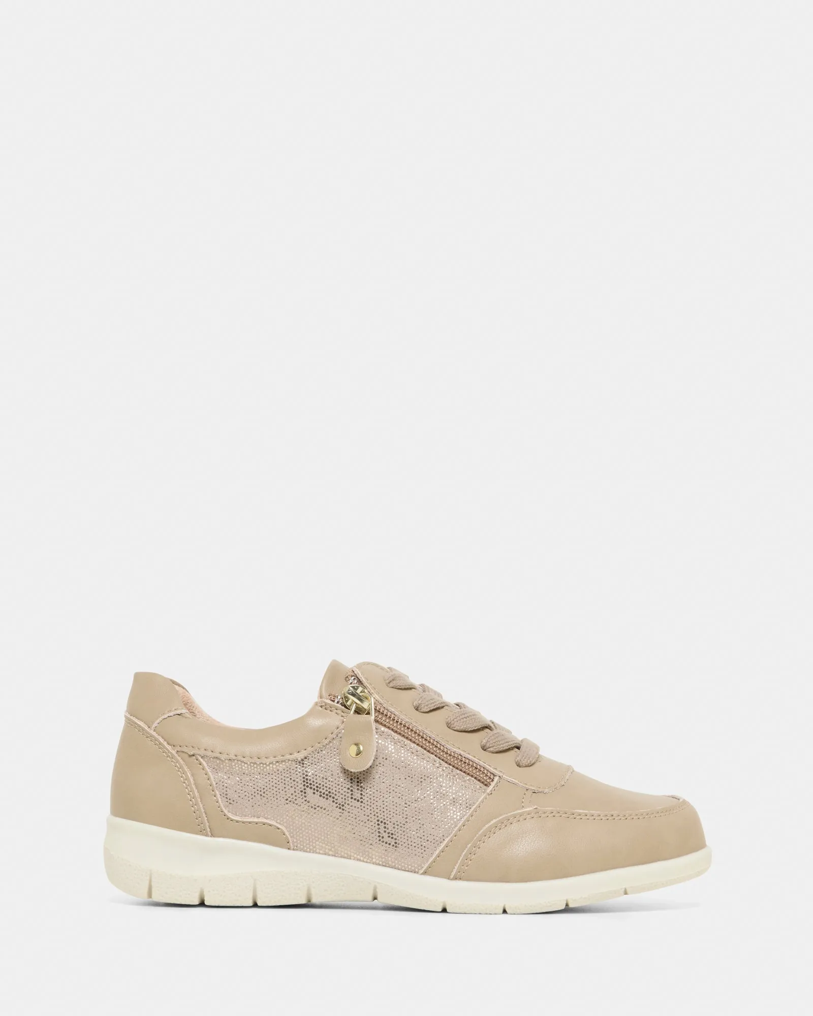 Taupe Voyage