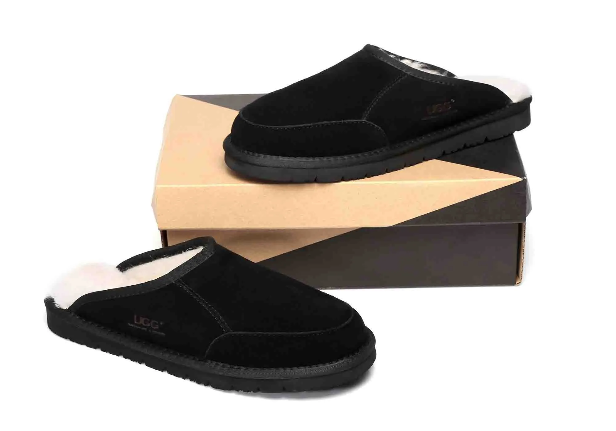 UGG Chaussons confortables unisexes Australian Shepherd Bred Scuff de la marque UGG