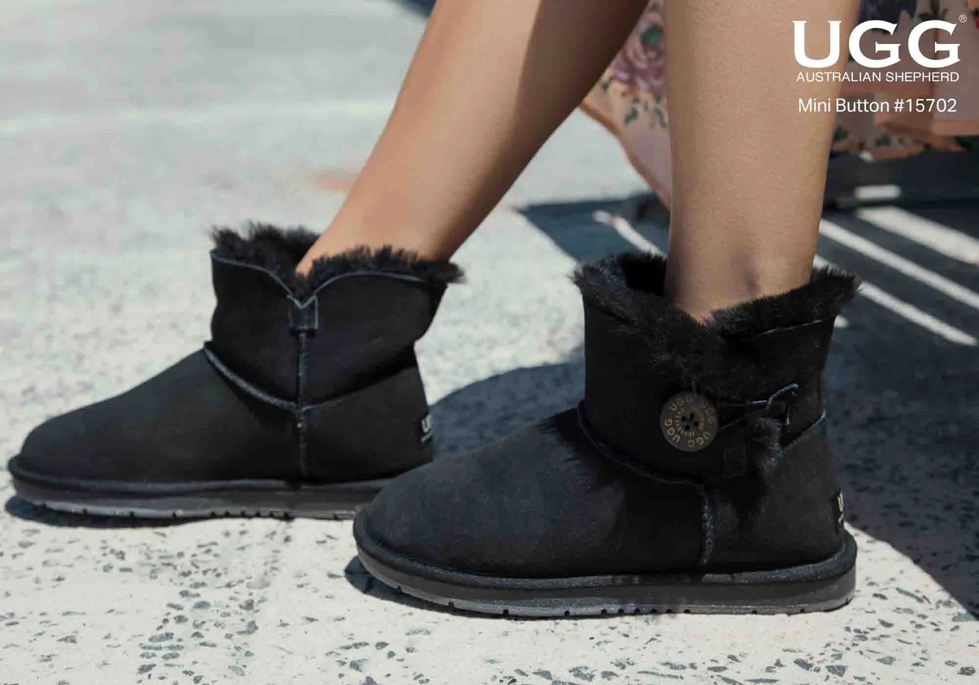 UGG Australian Shepherd Bottines Mini Unisexe à Boutons UGG