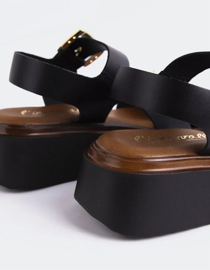 Varvara en cuir noir