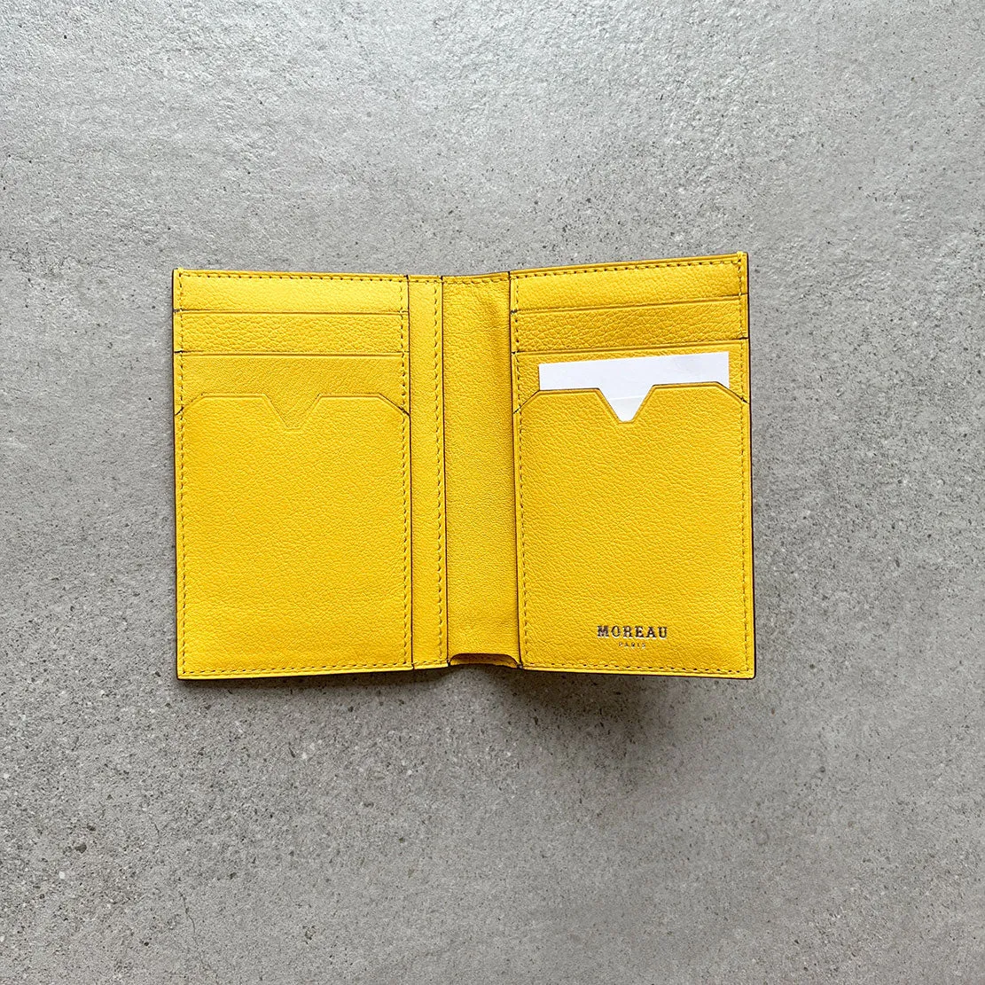 Portefeuille vertical 6 CC en veau, sacs Moreau jaune