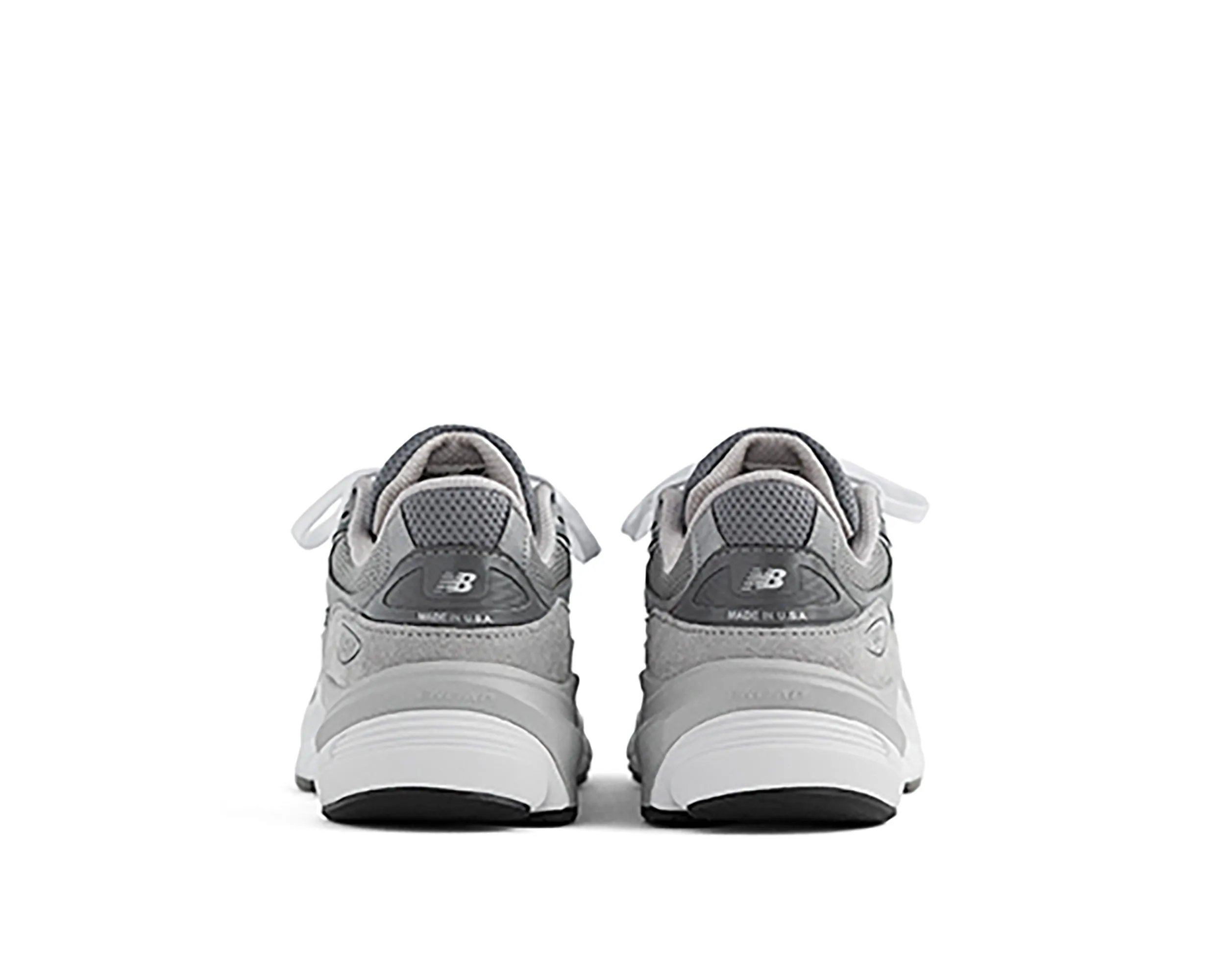 Baskets W990v6 pour Femme